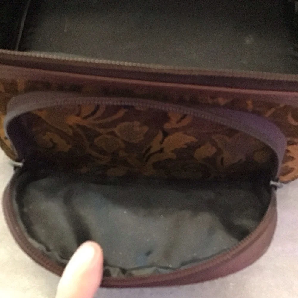 Raviani Gold Tapestry Cosmetic Bag